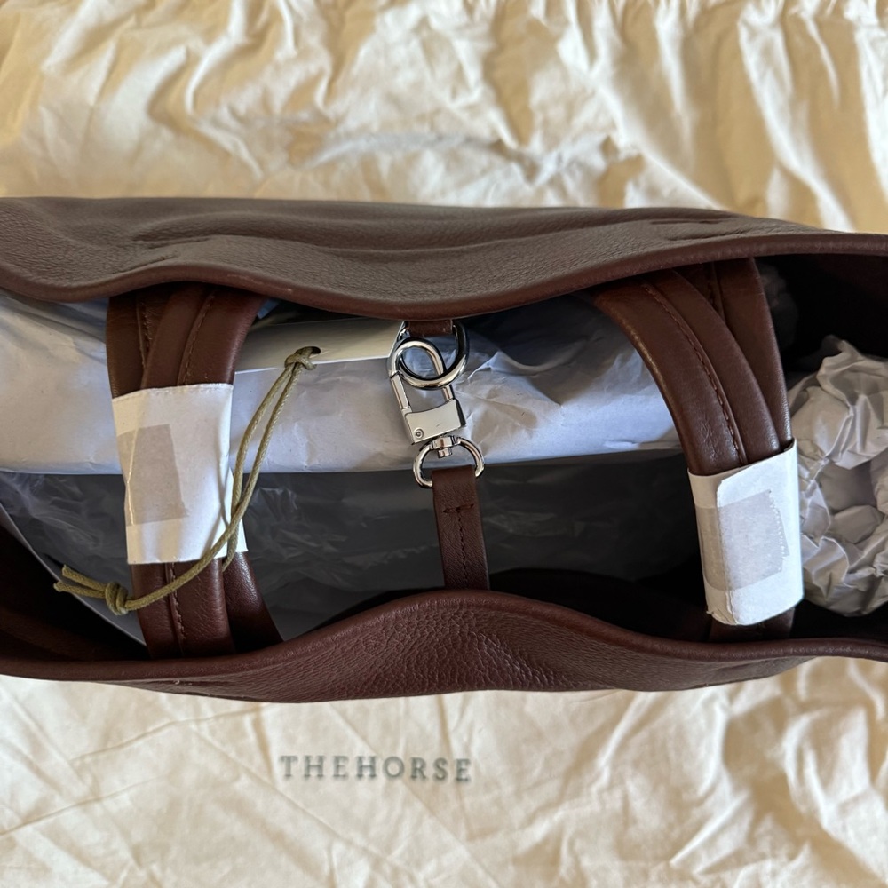 The Horse Teddy Tote Bag Leather in Coffee - Picture 3 of 5